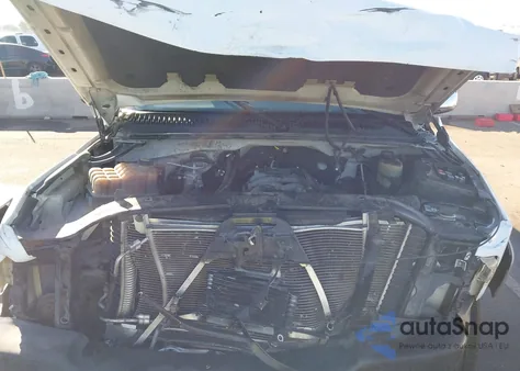 2002 Chevrolet Silverado 2500Hd Ls from USA, damaged, VIN 1GCHC29GX2E107276